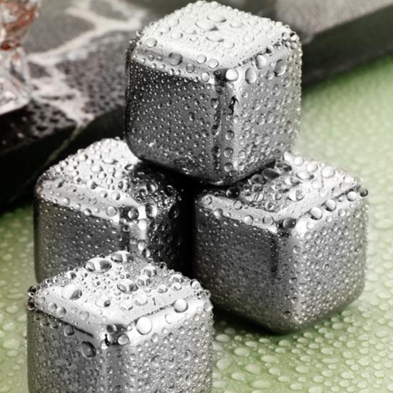 Stainless Steel Ice Cubes Set with Clips Reusable Drink Chillers Quick Freezing Metal Whiskey Chilling Stones for Beer Cocktails