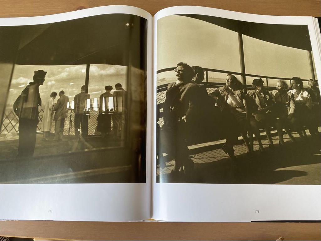 [USED] Vivian Maier Street Photographer