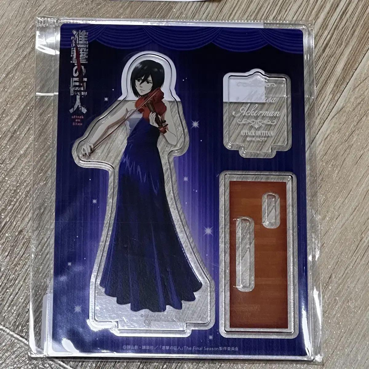 

Attack On Titan Mikasa Acrylic On Titan