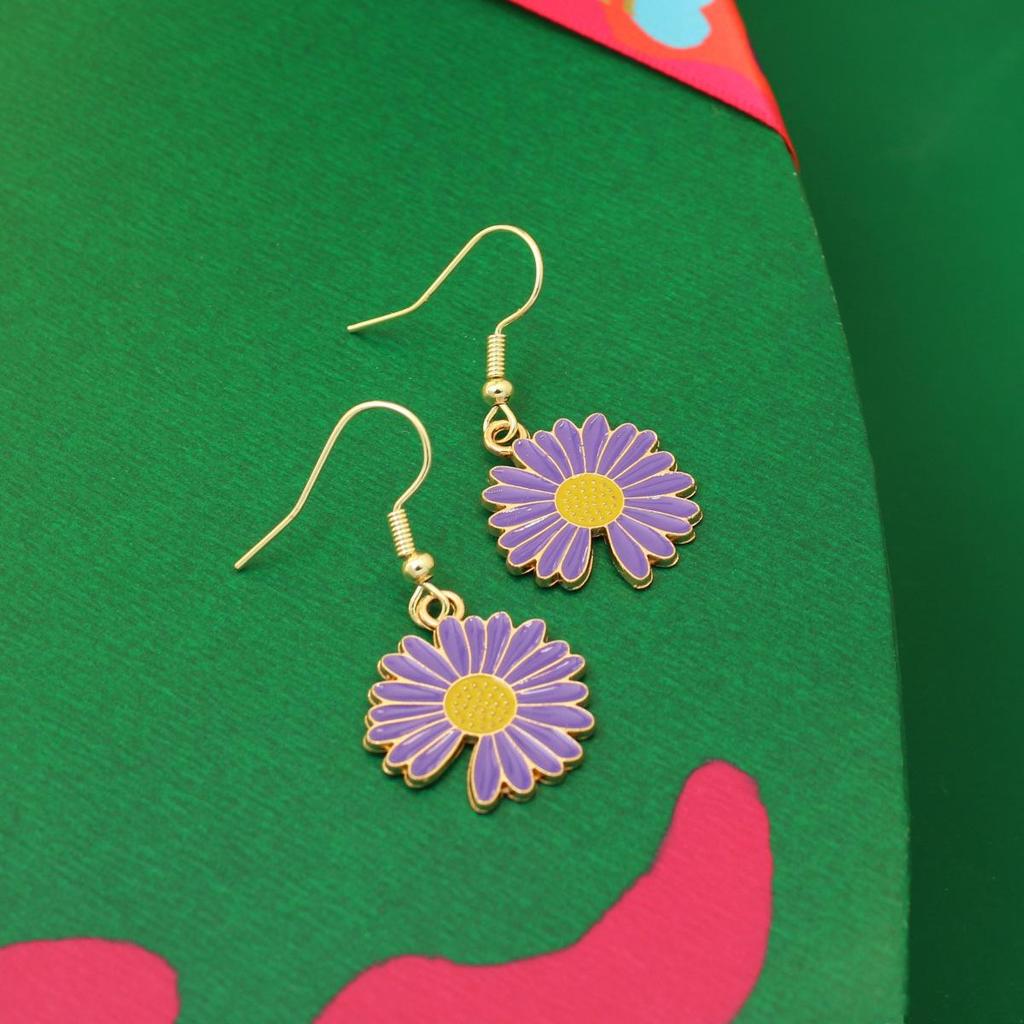 Cross-border Fashion Daisy & Sunflower Earrings - Versatile & Stylish Drops