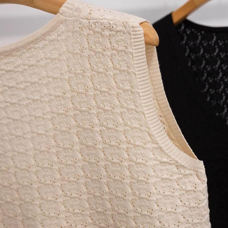 Plus-Size French Hollow V-Neck Sleeveless Camisole - Summer Loose Fit, 2-300 Jin Women's Top