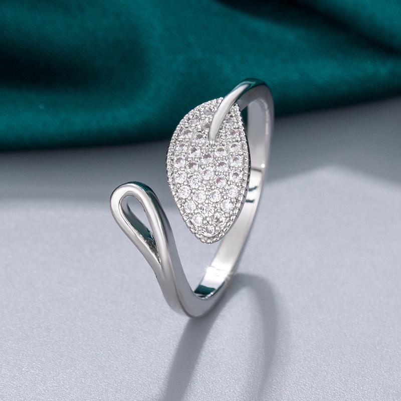 Adjustable 18K Gold Zircon Leaf Ring for Women