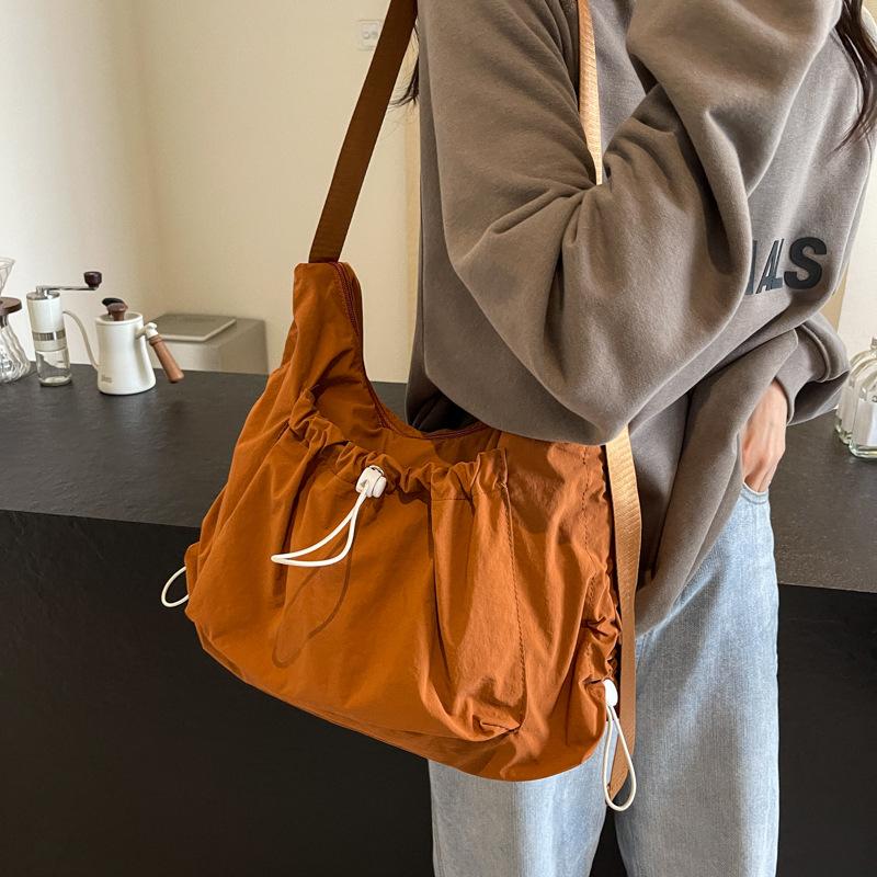 New large-capacity nylon canvas bag women's simple drawstring lightweight casual shoulder oblique span bag tote bag