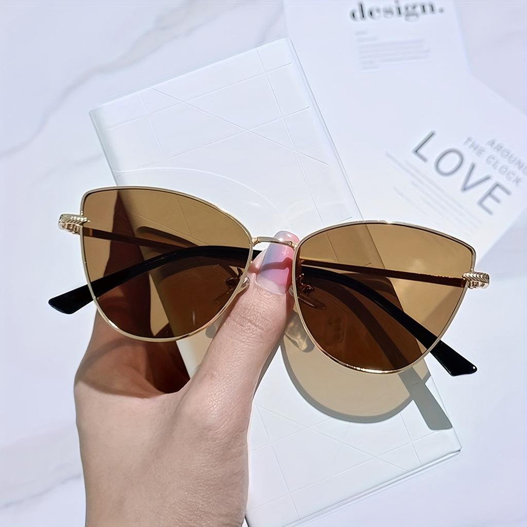 Cat Eye SunGlasses Women Metal Frame Trendy  Glasses Trendy Vintage Style Shades Cute Eyewear for Ladies