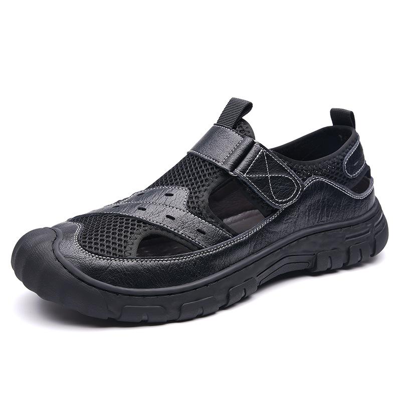 Mode Sommer Neue Designer Mesh Freizeit Strandschuhe für Herren Atmungsaktive Weiche Leder Sandalen Mann Mode Weiche Sohle Einfarbige Schuhe Mann