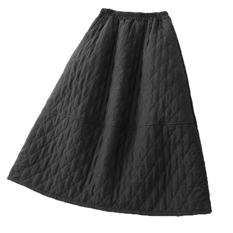 2025 A/W Plus Size Cotton-Padded Tulip Slimming Skirt: Women's Thickened Artistic Half Skirt