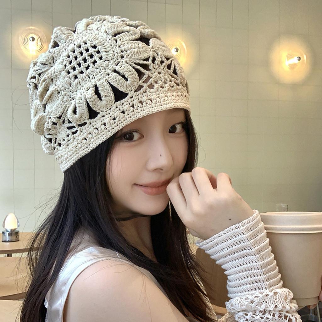 Handcrochet Hat for Women Fashion 2000s Flower Beanies Hat for Teens Girl Outdoor Shopping Photo Hat Aesthetic Skull Hat