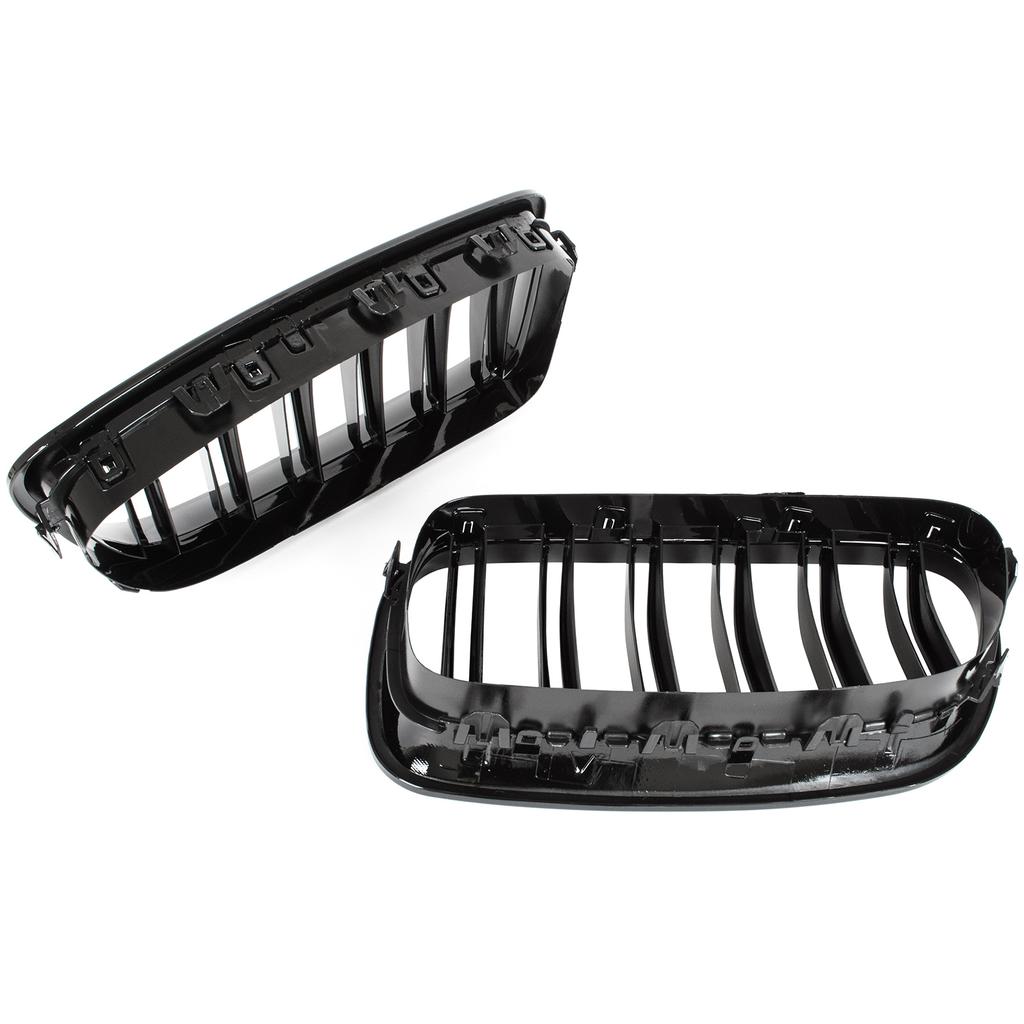 BMW 5 F10 / F11 10-17 Kühlergrill zwischen den Scheinwerfern (Nieren) linkes + rechtes Set SCHWARZ GLÄNZEND DOPPELSTREIFEN