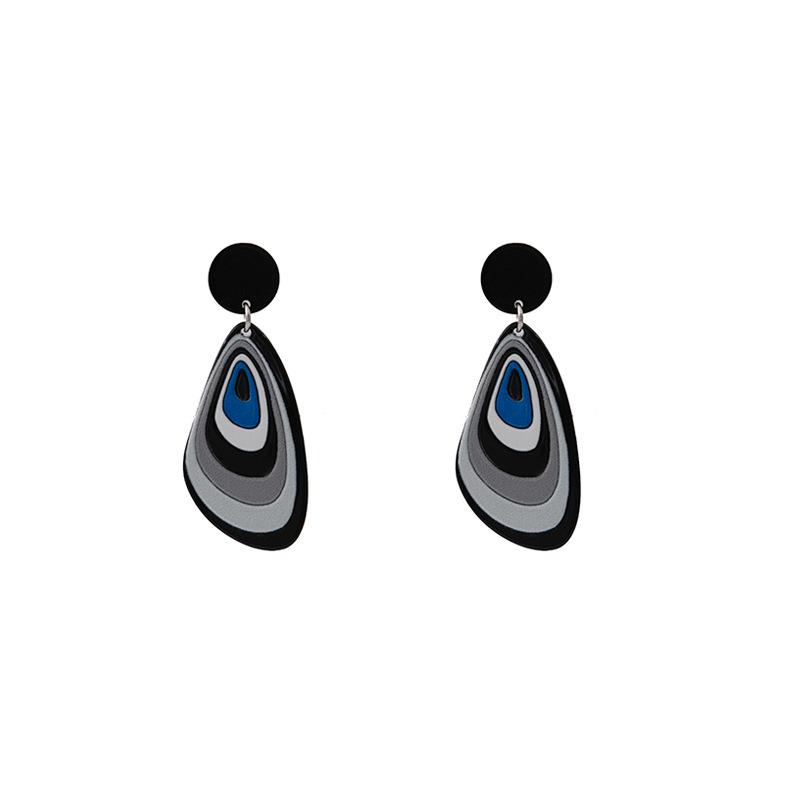 Small Daisy Flower Acrylic Earrings, Simple Design Irregular Earrings Contrasting Color Earrings Women
