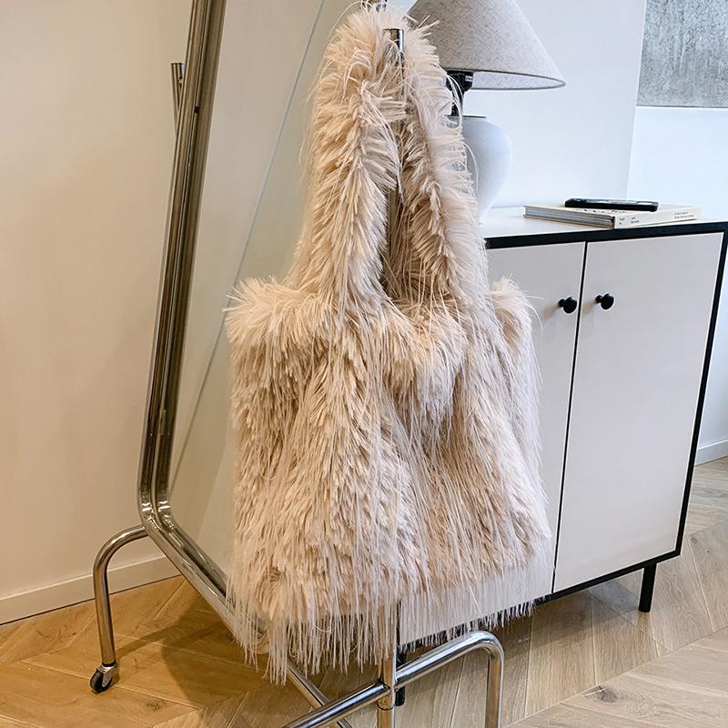 

Yogodlns Большая вместимость Городской стиль Искусственный мех Сумка на плечо для женщин Осень и Зима Конфетный цвет Теплая плюшевая сумка-ведро 36x12x30cm хаки