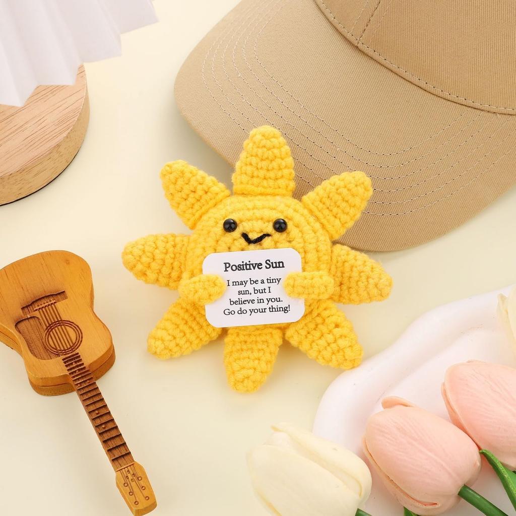 1/2pcs Positive Sun Crochet Dolls with Inspirational Cards-Handmade Yellow Knitted Suns for New Year, Birthday Party Decorations