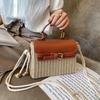 Sommer Mode Box Bag Trendige Gewebte Stroh Quadratische Handtasche für Damen, Hochwertige Stilvolle Crossbody Tasche