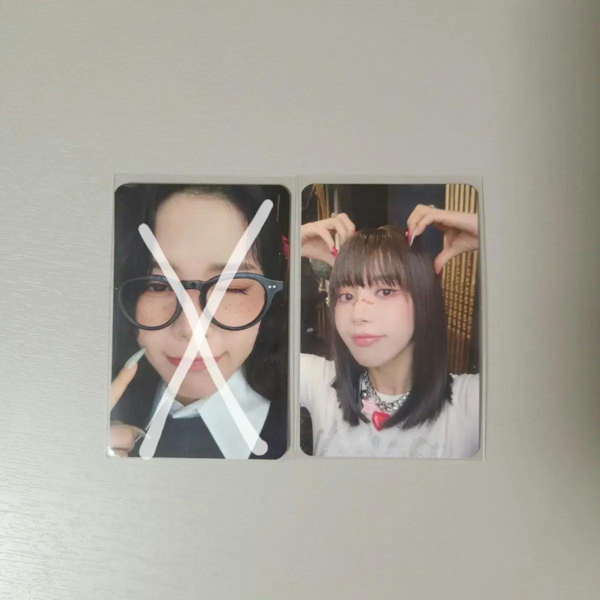 

Mamamoo Solar Broadcast Photocard