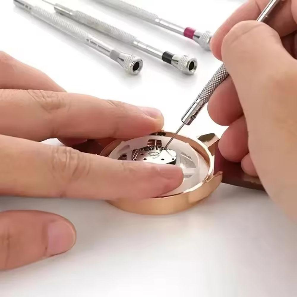5 Stück Einheiten 0,8-1,6 mm Stahlschraubendreher für Uhrenreparatur Tragbare Uhrenwerkzeuge Armbandentnahme mit Mini-Gliederstiften Uhrmacherwerkzeug