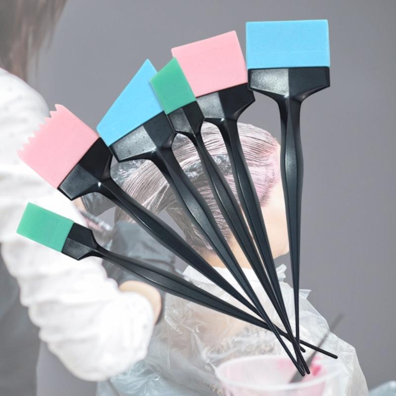 Flexible Silicone Hair Coloring Brush With Ergonomic Long Handle For Even Coverage And Skin Friendly Hair Dying Brushes