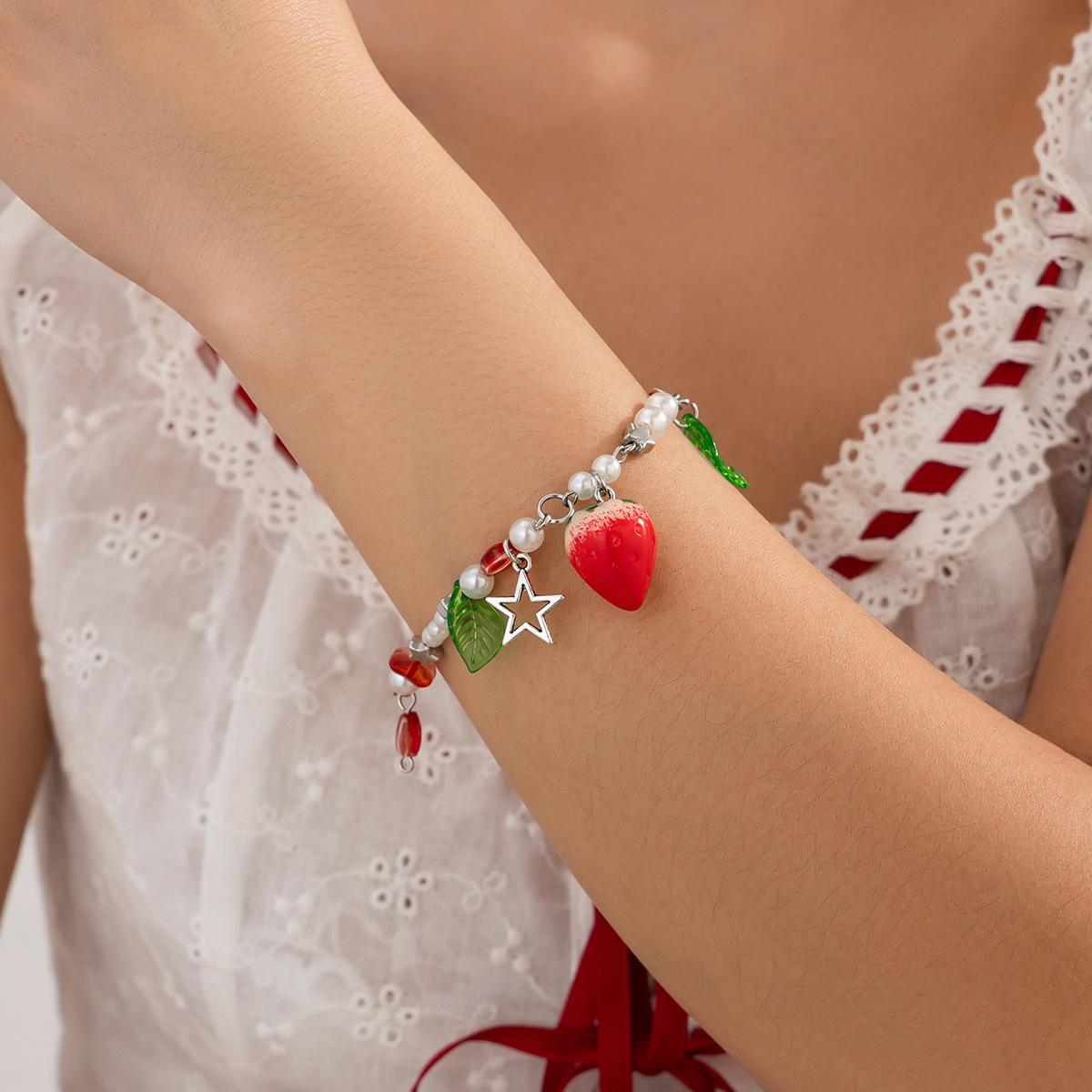 Sweet Wind Strawberry Bow Pendant Necklace Female, Metal Chain Stacked Choker Necklace