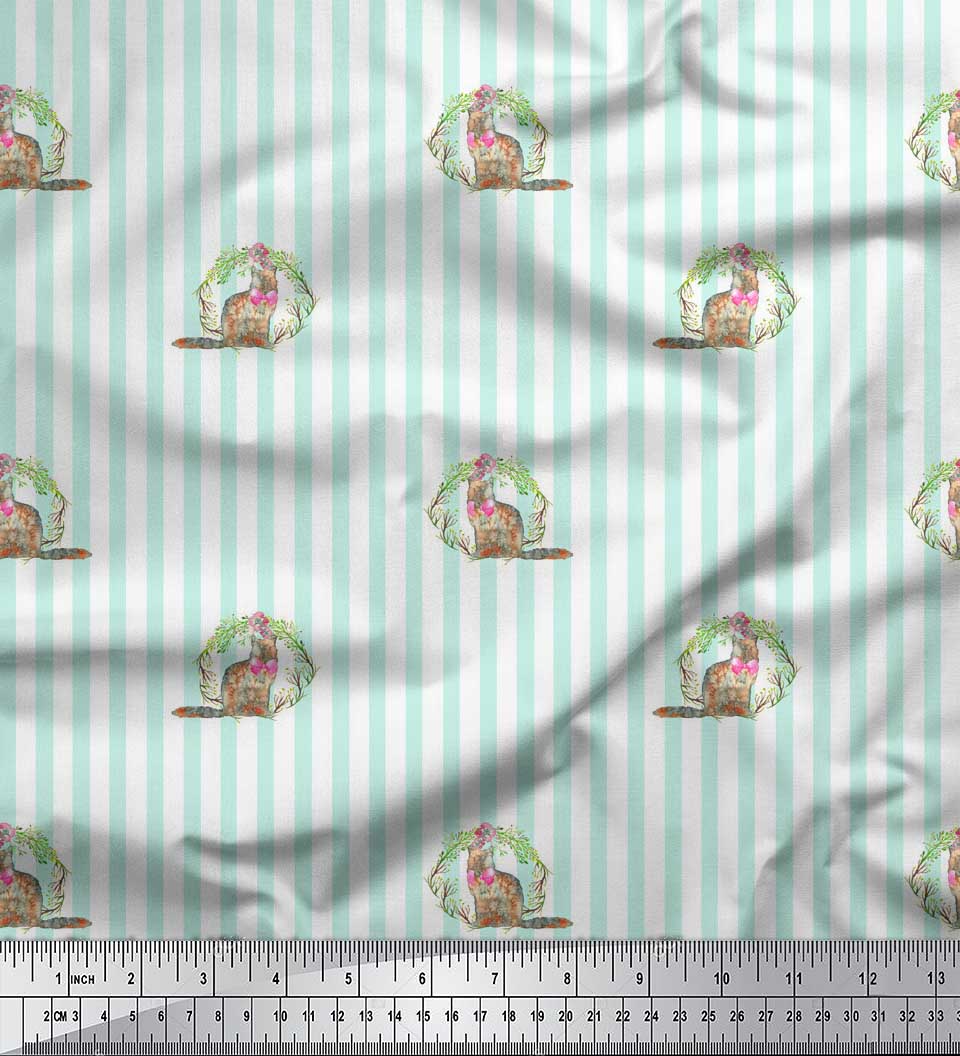 

Японська креп-сатин Soimoi Green Тканина з принтом у смужку з котом і вінком 1 метр 42 дюйма 42 Inch Wide - Poly Crepe зелений