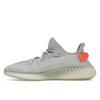 Adidas Yeezy Boost 350 V2 Tail Light Unisex Sneaker Grau FX9017