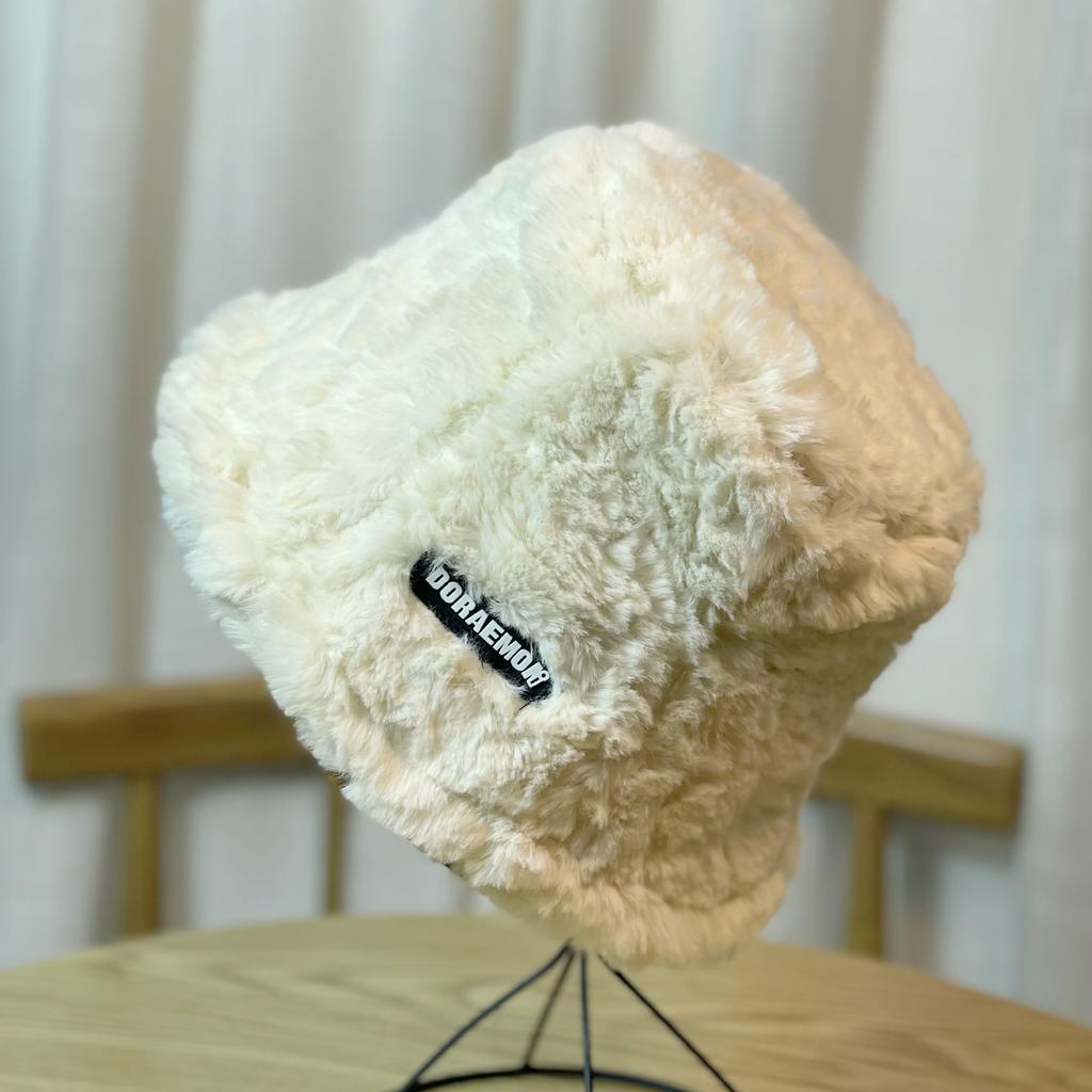 White Plush Fisherman Hat for Women in Autumn and Winter New Thickened and Warm Korean Style Versatile Leather Label Bucket Hat Trendy