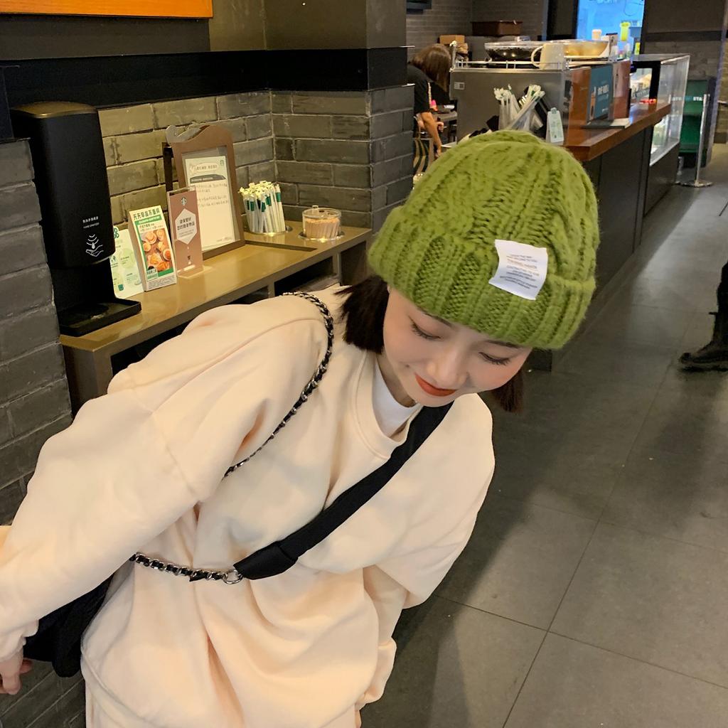 Fashion Versatile Wool Hat Women's Winter Thick Thread Knitted Hat Winter Student Warm Ear Protection Bag Head Cold Hat Women