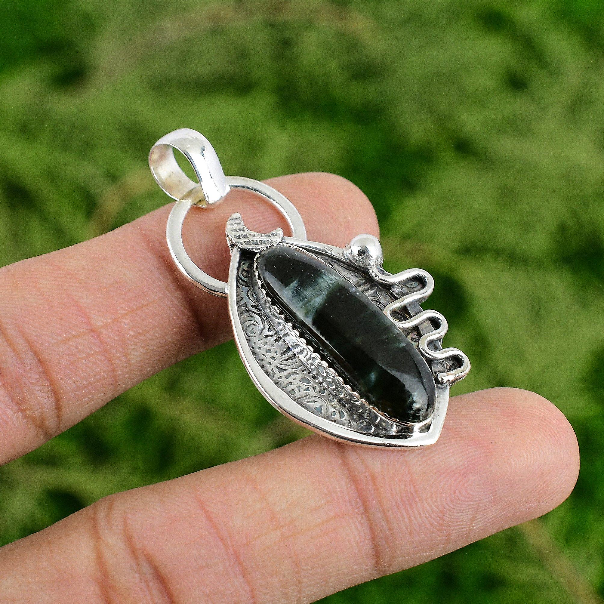 

Sterling Silver Oval Seraphinite Stone Mother Bezel New Handmade Elegant Pendant