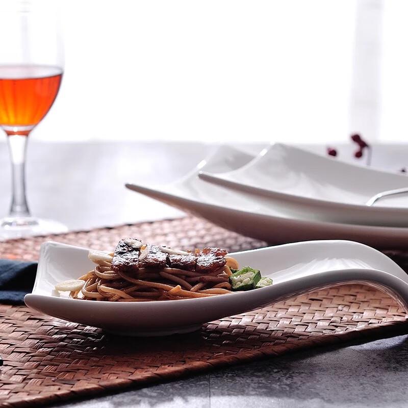 Huihuang Irregular Ceramic Dish