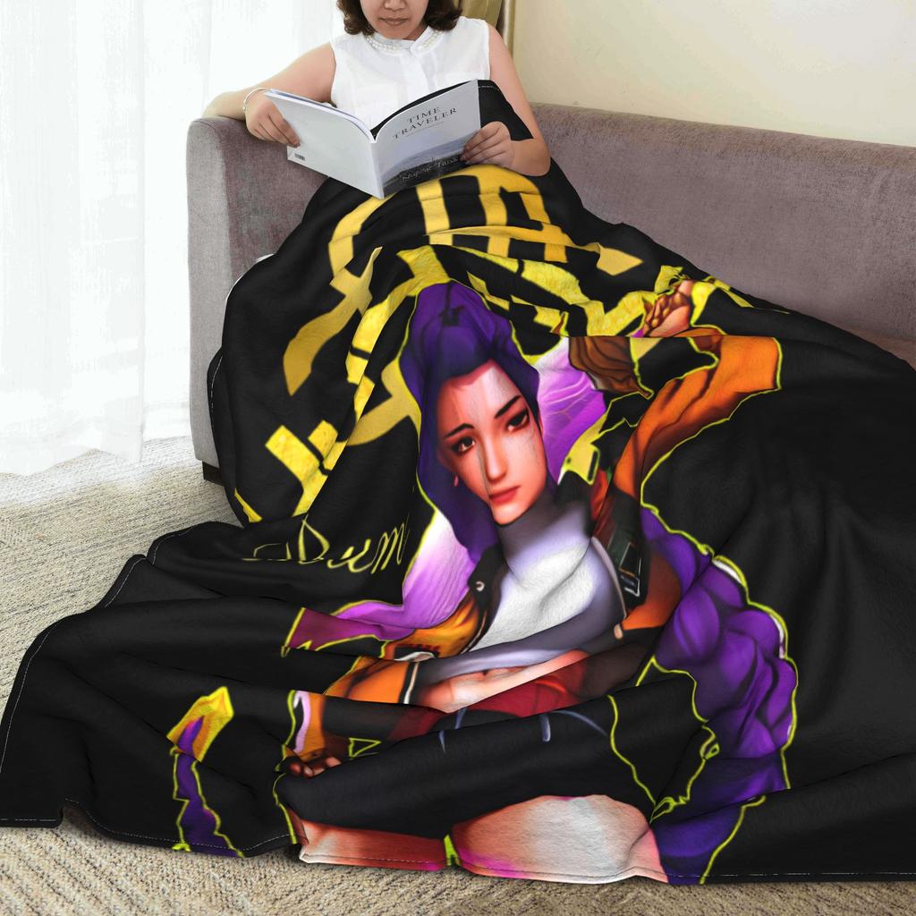 Huntrix Gold Blanket Quality Warm Soft Throw Blanket Winter Airplane Travel Couch Bed Street Trend Bedspread