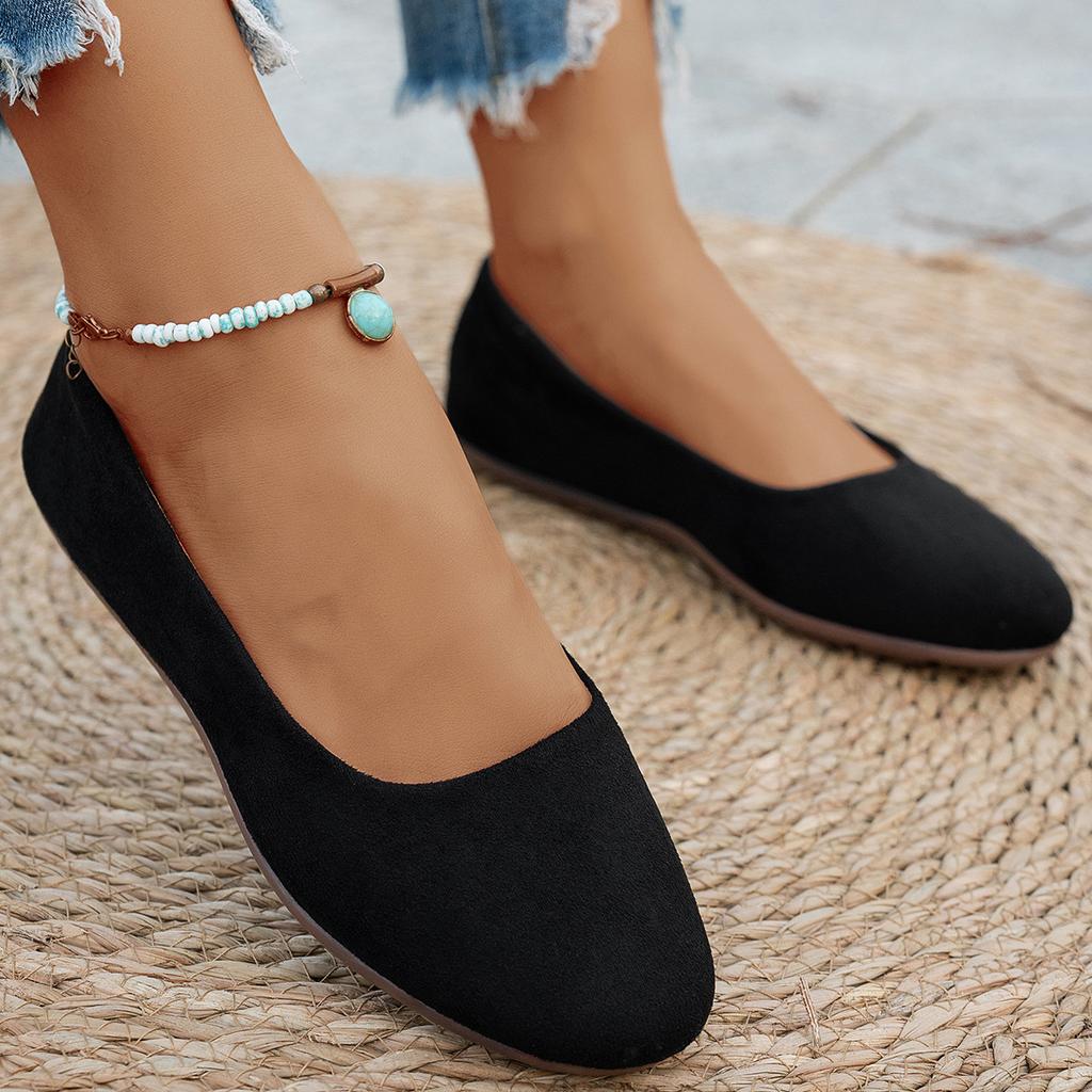 Women's Wide Width Driving Moccasins - Round Toe Soft Sole Slip-On Flats for Fall, Casual Loafers for Outdoor Wear