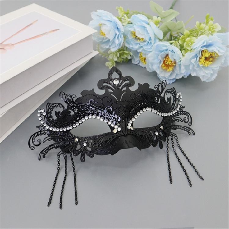 Luxurious Beaded Half Face Mask Practical Metal Plastic Blend Costume Prop For Masquerades Theater Art