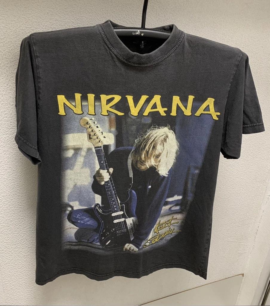 Nirvana Kurt Cobain Black Cotton Graphic Crew T-Shirt Size M Men rock vintage