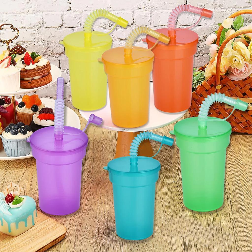 Neon Sipper Cups Reusable Spill-Proof Drinking Cups with Lids and Straws for Birthday Party Travel Xmas Juice Mug Water Bottle