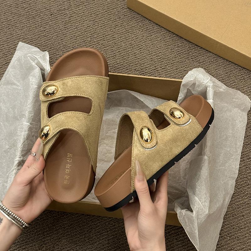 Retro slippers women's outer wear 2025 summer new simple and versatile breathable outer wear casual Roman flat-bottomed cool slippers