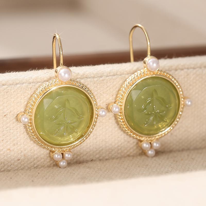 Retro Okrągłe Drukowane Kolczyki wiszące z syntetycznym szmaragdem dla Kobiet Eleganckie Wykwintne Kolczyki wiszące z imitacją perły Biżuteria Prezenty