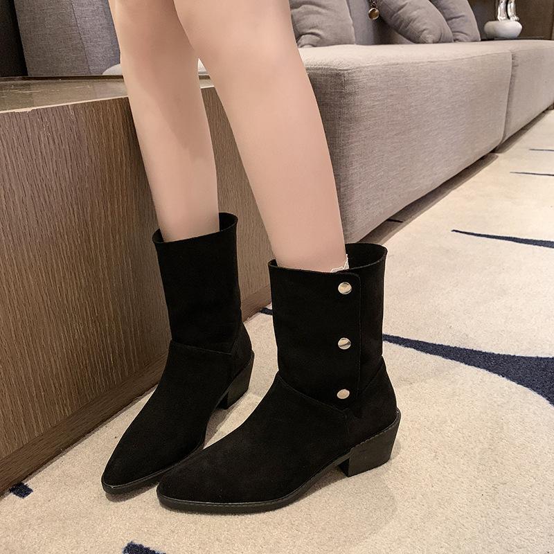 

Mature and elegant suede thick heel fashion boots women s 2025 autumn new wear versatile fashion medium heel thin short boots 35 чёрный