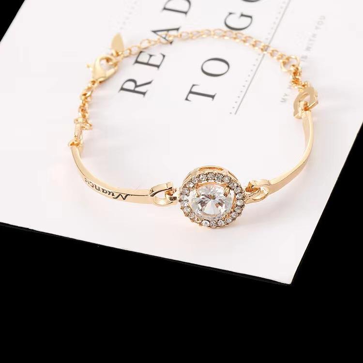 Popular zircon letter bracelet premium flash diamond bracelet simple fashion European and American hand jewelry