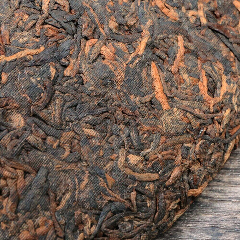 2021 Yunnan MengHai Ripe Puer Tea GongTing Compressed Chinese Shu Puerh Tea 357g