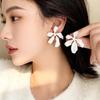 Elegant Minimalist White Petal Earrings: No-Piercing High-End Ear Clips for Women