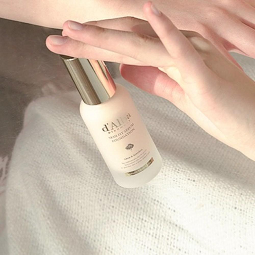 Dalba Skin Fit Serum Foundation 30ml, NO 21 Pink Base and Bright Ivory, 1 Piece