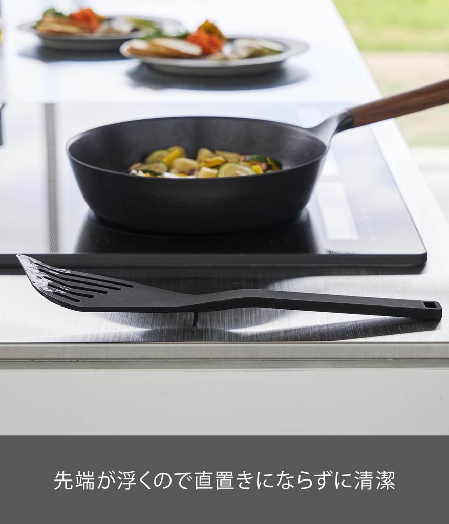 Yamazaki Tower Silicone W8 x x Dishwasher Floating 1504 Beater, Black, D2.5 H31cm, Safe, Tip, Spatula,
