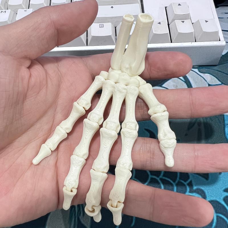 3D-printad Realistisk Flexibel Ledad Skeletthand Modell Spöke Halloweenfest Dekoration Hemprydnad