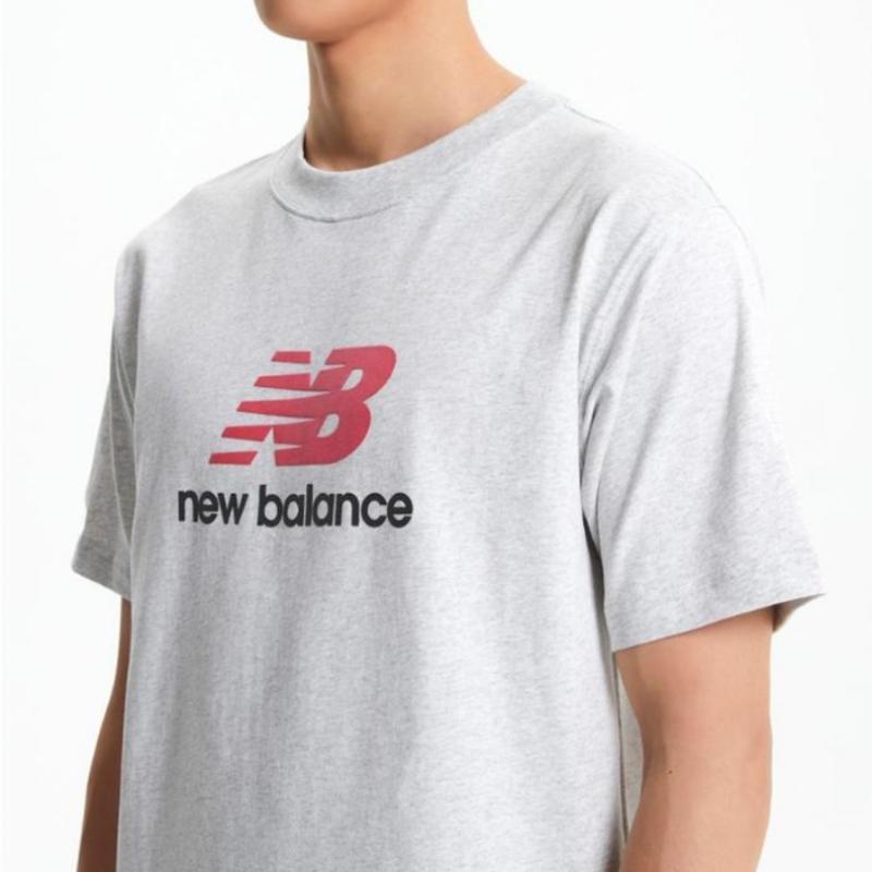 New Balance Essential Big Logo Short Sleeve Tees Nbnef22401 3 Types