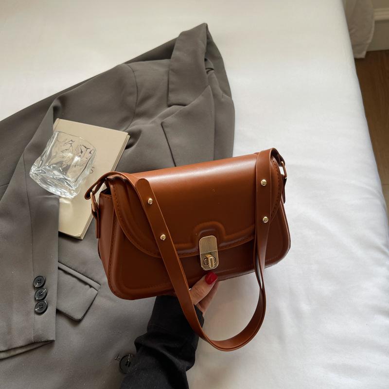 Premium Texture Retro Small Bag Women's 2025 New Popular Popular Versatile Messenger Bag Single Shoulder Underarm Small Square Bag