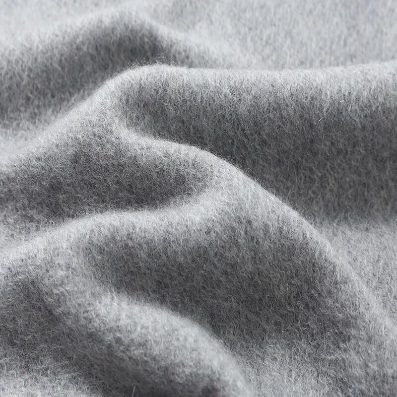 Hengyuanxiang Wool Scarf