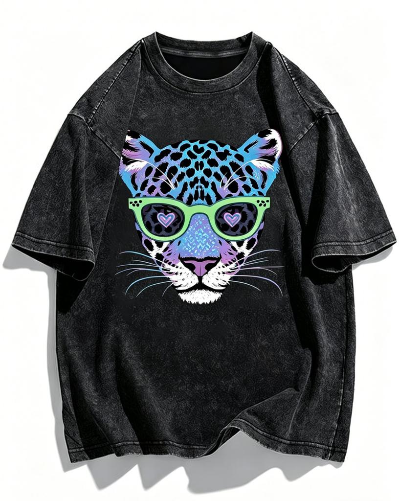 Grunge Aesthetic Leopard T-Shirt Washed Retro Graphic Tee Y2K Style Harajuku Top Edgy Urban Streetwear Fashionable Clothing