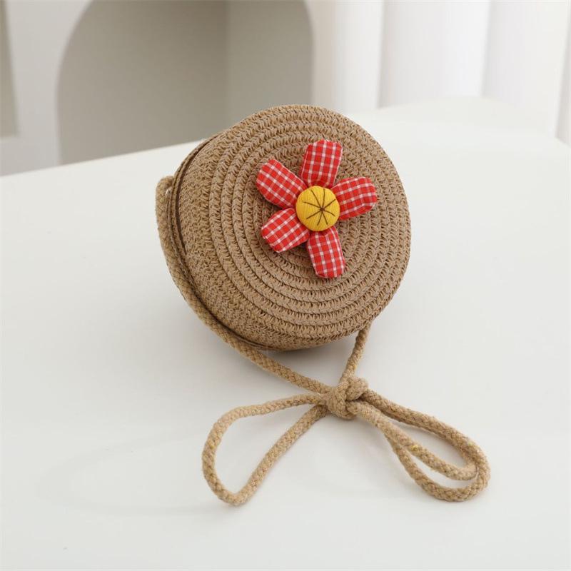 Children's Straw Woven Crossbody Bag - Small Girl's Phone and Coin Purse for Summer Outings and Seaside Trips