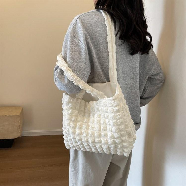 

Stylish Large Capacity Casual Pleated Tote Bag For Women In Green Black Pink And Beige бежевий