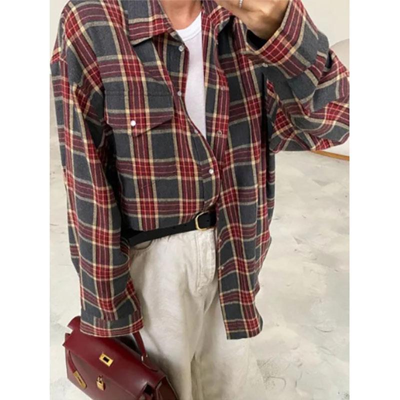 Koszula damska vintage oversize z długim rękawem w kratę bluzka topy jesień zima zapinana na guziki luźna z klapami i kieszenią koszula w stylu koreańskim