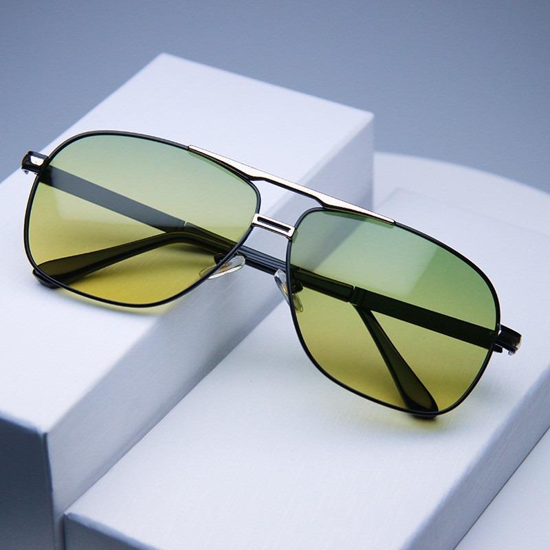 Day and Night Color Changing Sunglasses Men's Fancy for Driving Polarized Glasses Men Cycling Fishing Welding Sunglasses