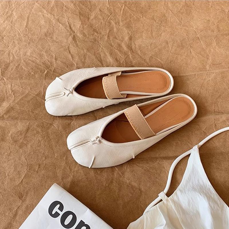 2025 Autumn Berlin Dream Low-Cut Women's One-Strap Split-Toe Ballet Shoes