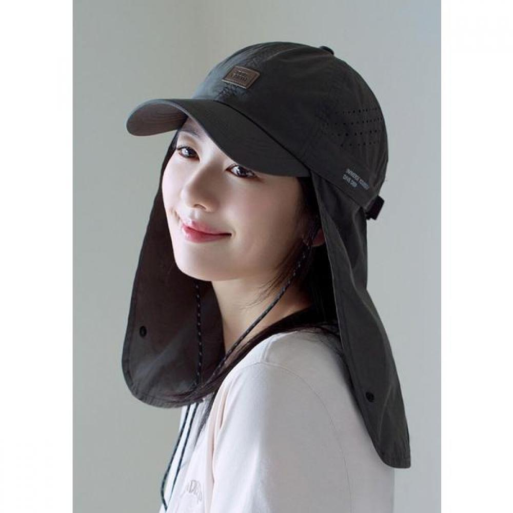 

Bbc Earth Air Shield Punching Cap Somin Jung KHAKI/FREE